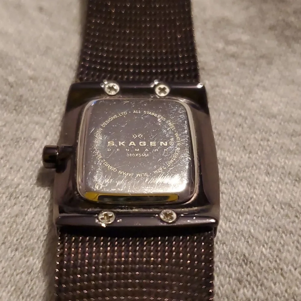 Skagen good preowned